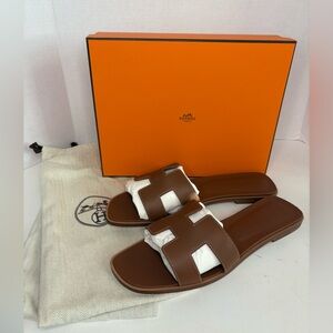 Hermès Oran Brown Sandals NEW EU 42